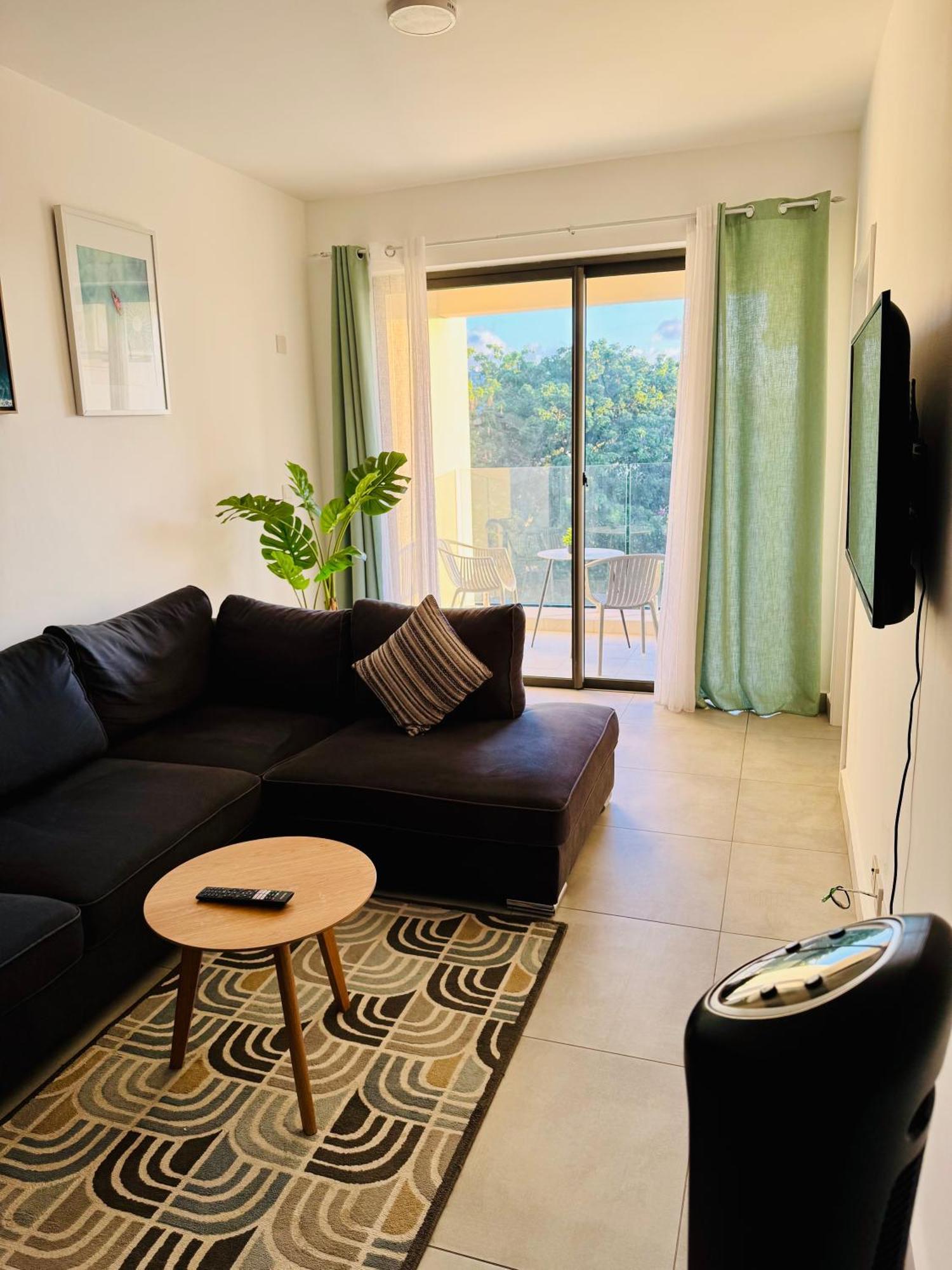 Modern Flat In Flic En Flac-Walk To The Beach Exterior photo